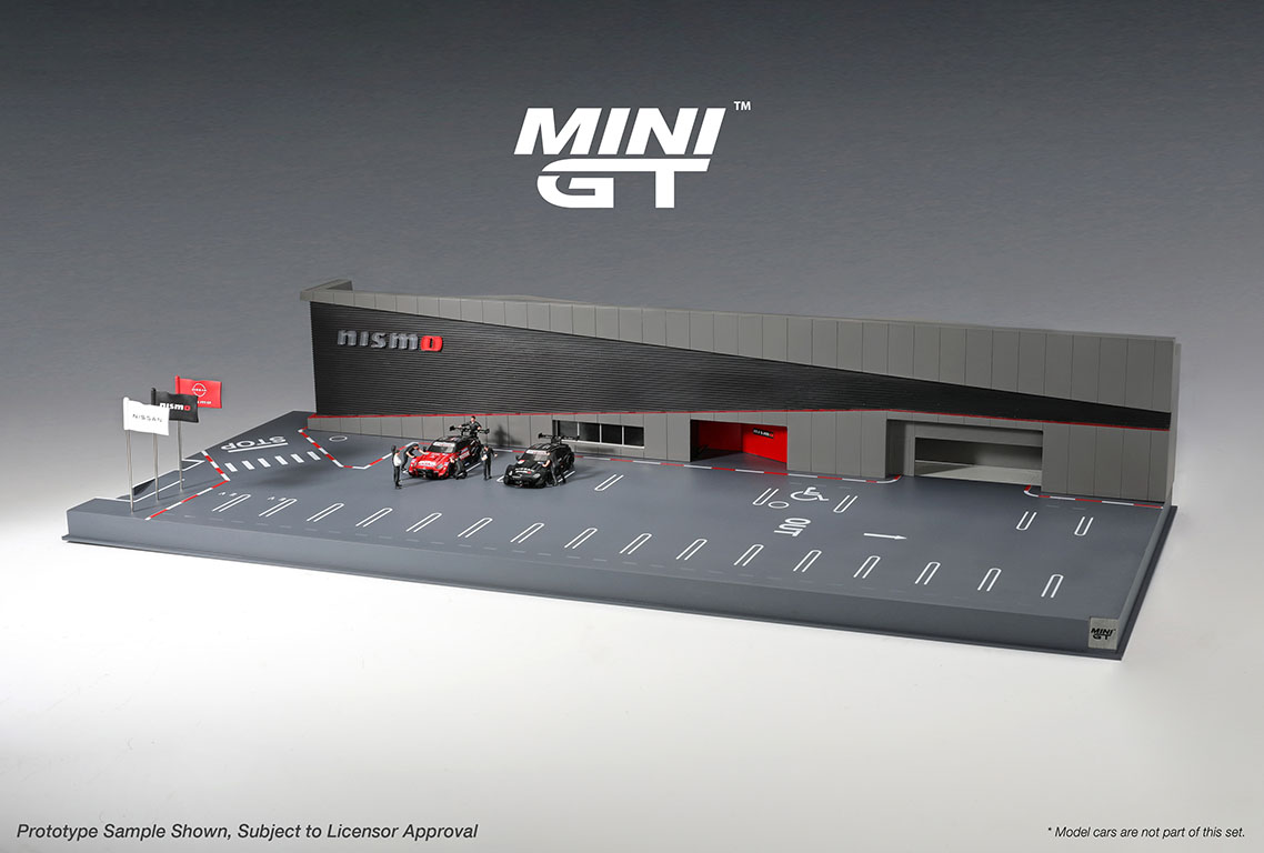 1/64スケールのジオラマで「日産モータースポーツ＆カスタマイズ