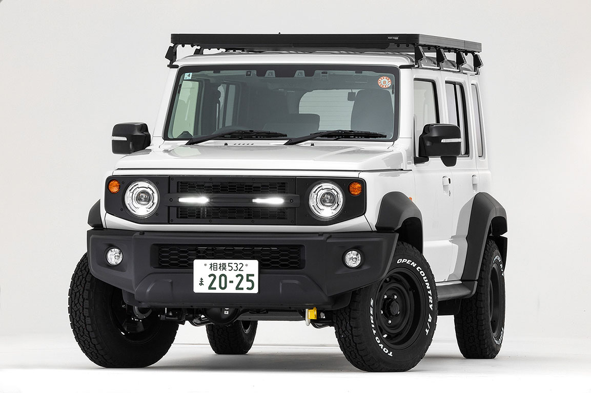 スズキ ジムニーノマド グリル 新車外し